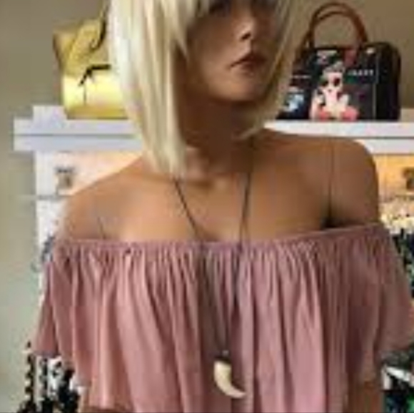 Charlotte Russe pleated top - Picture 8 of 9